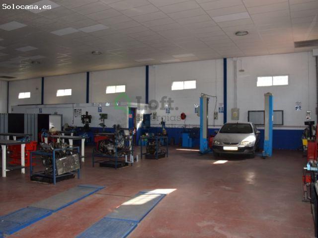 NAVE INDUSTRIAL EN EL POLÍGONO EL NEVERO