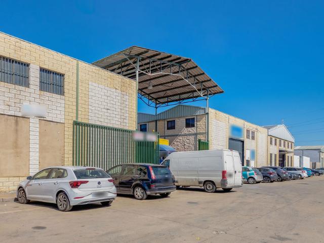 Nave industrial en Huelva