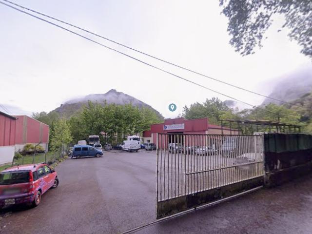 Nave industrial en Morcín Asturias