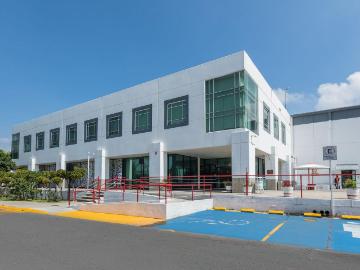 Nave Industrial en San Mart?n Obispo
