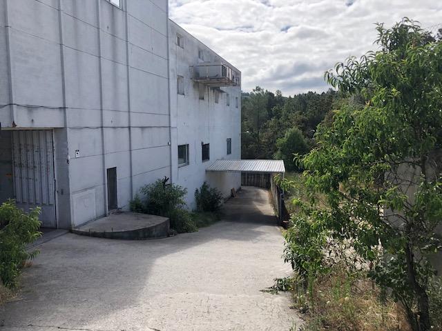 Nave industrial en San Cibrao das Viñas Ourense