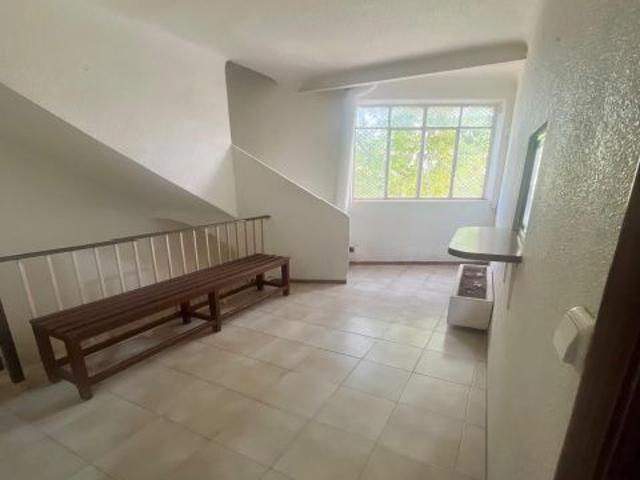 Nave industrial en primera planta