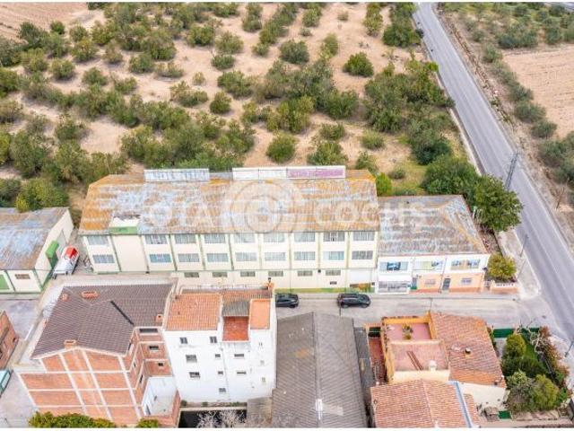 NAVE INDUSTRIAL EN VALLMOLL
