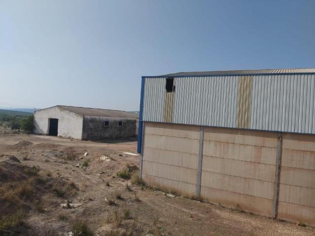 Nave Industrial en venta con 14464 m2, 1 dormitorios en Bailén