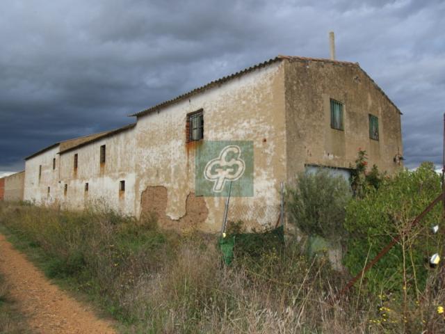 Nave Industrial en venta con 1160 m2, en Benavente, Benavente