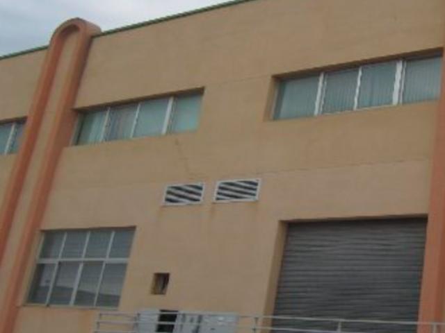Nave Industrial en venta con 315 m2, en Santa María del Camí