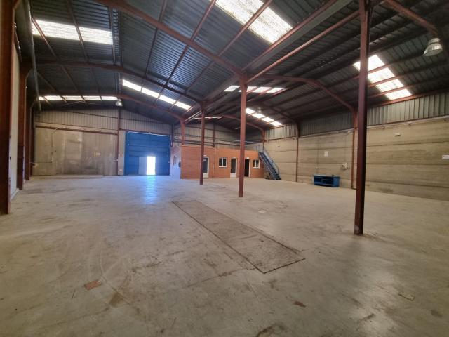 Nave Industrial en venta con 447 m2, en Huércal de Almería