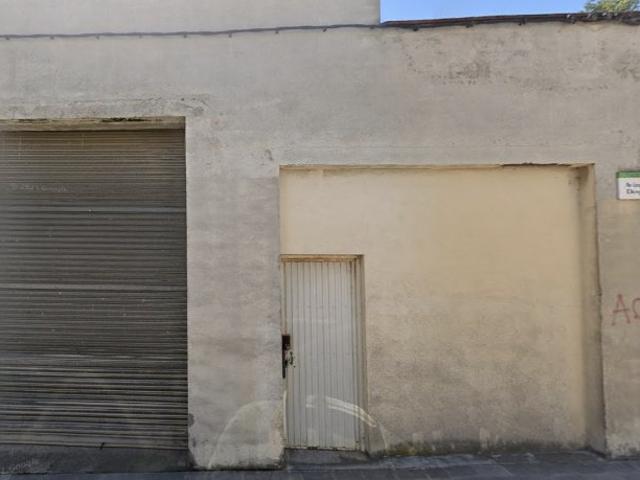 Nave Industrial en venta con 420 m2, en Sant Hipòlit de Voltregà