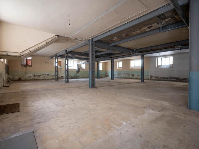 Nave Industrial en venta con 700 m2, en San Nicolás La Toledana Valle Amblés Sonsoles Ávila