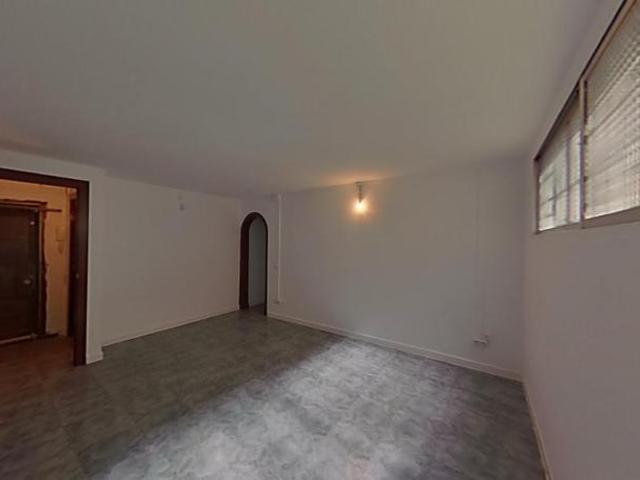 Nave Industrial en venta con 72 m2, 3 dormitorios en Bellvitge l'Hospitalet de Llobregat