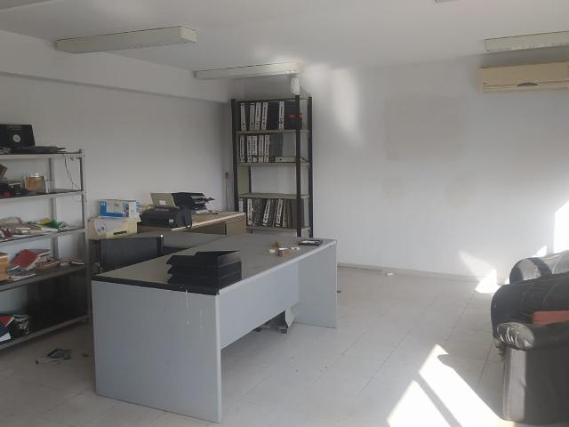 Nave Industrial en venta con 817 m2, en Sagunto Sagunt