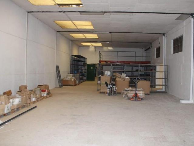 Nave industrial en venta en Cáceres, Charca musia