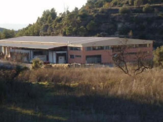 Nave industrial en venta en calle Bv, Talamanca, de 2.812 m² por 218.000