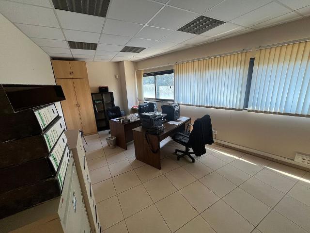 Nave industrial en venta en calle Garbí, Sant Llorenç d´Hortons, de 1.004 m² 1 habitación por 690.000