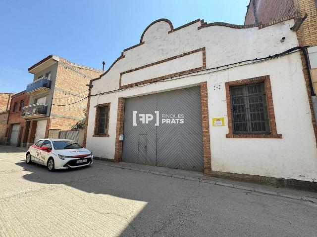 Nave industrial en venta en calle Del Mestre Tàpies, Montoliu de Lleida, de 390 m² por 196.000