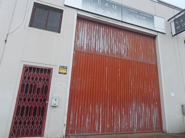 Nave industrial en venta en calle Del Coure, Tarragona, de 413 m² por 185.000