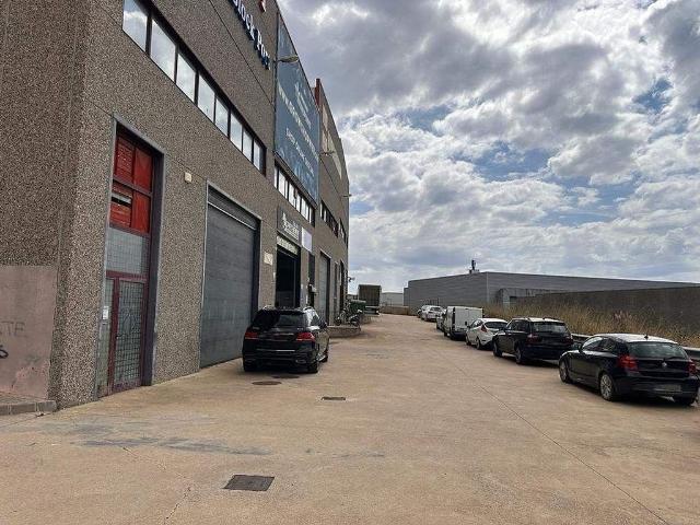 Nave industrial en venta en calle Del Primer de Maig, Blanes, de 785 m² por 313.000