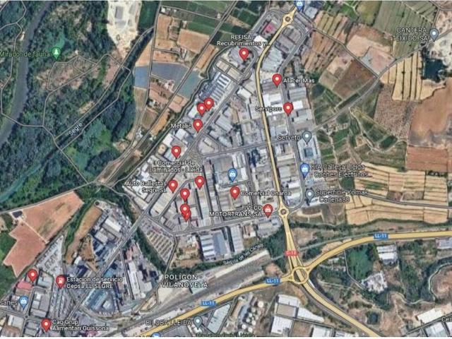 Nave industrial en venta en calle Josep Segura Farré, Lleida, de 1.000 m² por 400.000