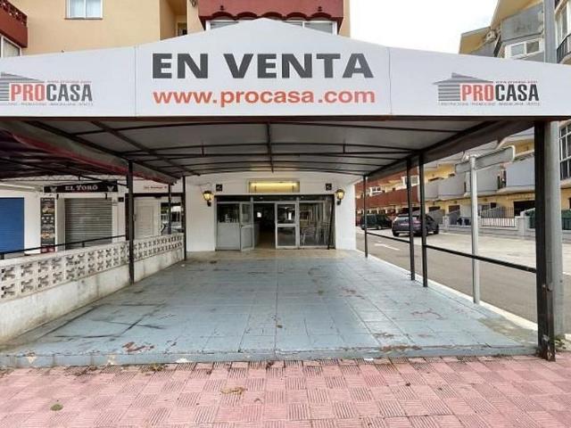 Nave industrial en venta en calle Mugab, Castelló d´Empúries, de 101 m² por 180.000