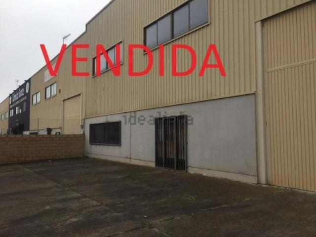 Nave industrial en venta en Carbajosa de la Sagrada, MONTALVO III