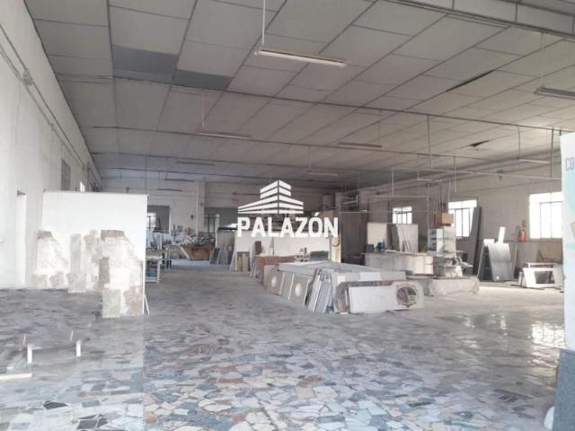 Nave industrial en venta en Crevillent