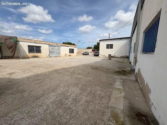 Nave industrial en Venta en Crevillente, Alicante