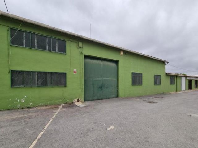 Nave industrial en venta en Algueña, ALGUEÑA