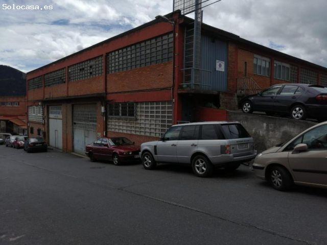 Nave industrial en Venta en Arrigorriaga, Vizcaya