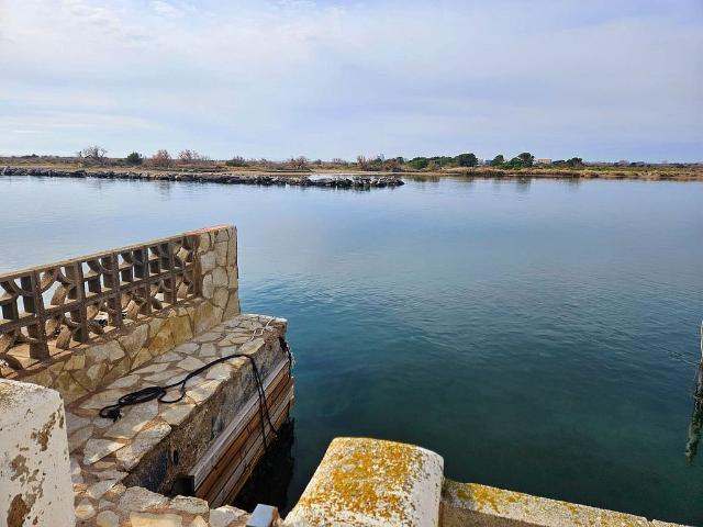 Nave industrial en venta en avenida De la Bocana, Roses, de 16 m² 1 habitación por 35.000
