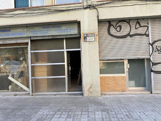 Nave industrial en venta en avenida De la Granvia de L'hospitalet, Hospitalet de Llobregat, L´, de 205 m² 4 habitaciones por 280.000