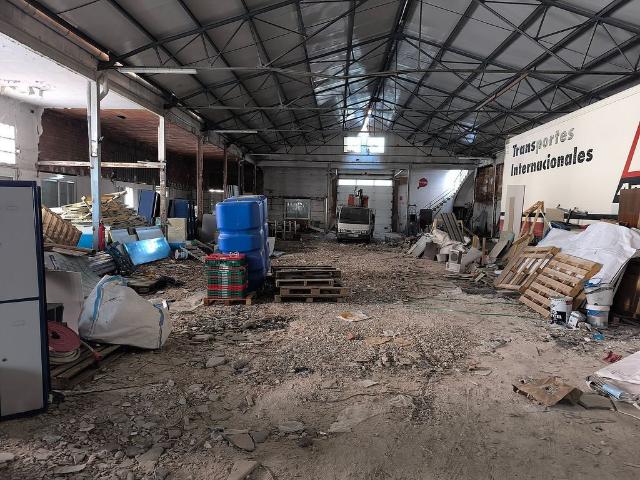 Nave industrial en venta en avenida Dels Països Catalans, Reus, de 1.580 m² 4 habitaciones por 580.000