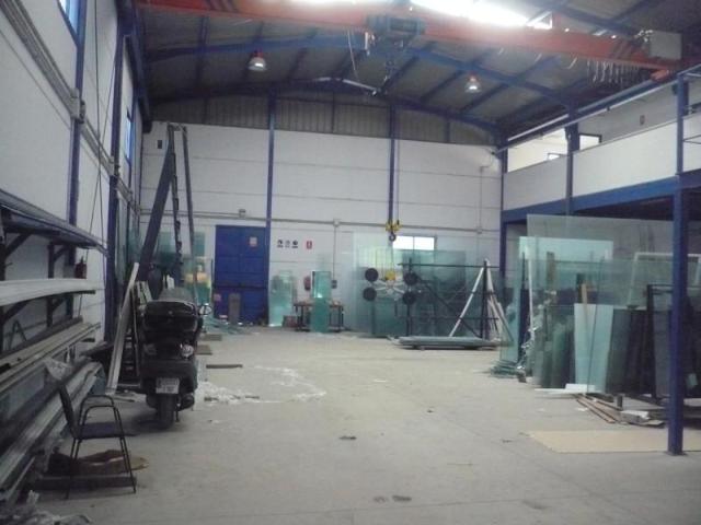 Nave industrial en venta en Bollullos de la Mitación