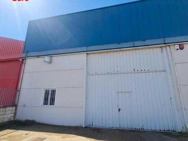 Nave industrial en venta en Badajoz, Pol. Ind. El Nevero