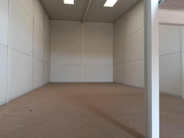 Nave industrial en venta en Burguillos, Andalucia