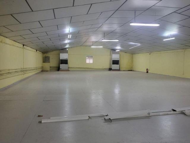 Nave industrial en venta en Estepona, Estepona