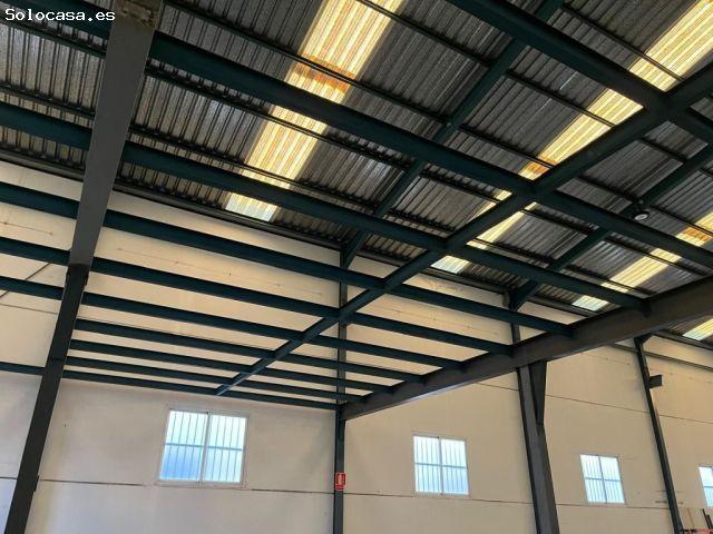 Nave industrial en Venta en Fines Almería
