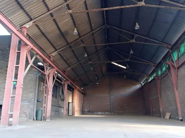 Nave industrial en venta en Flix, de 1.100 m² por 155.000