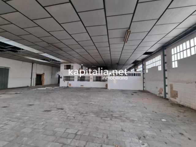Nave industrial en venta en Ontinyent, Poligono El Pla