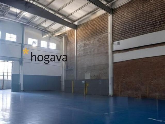Nave industrial en venta en Olesa de Montserrat, de 768 m² por 690.000