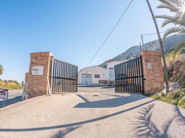 Nave industrial en venta en Orihuela, Correntías Bajas
