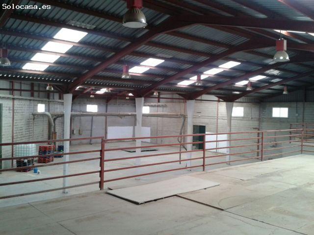 Nave industrial en Venta en La Roda, Albacete