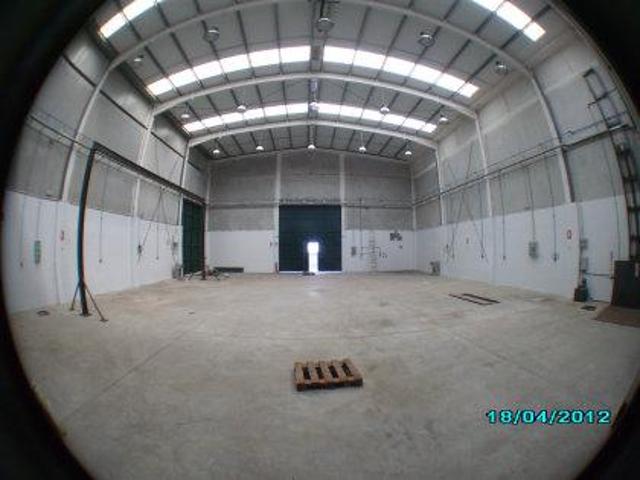Nave industrial en venta en La Rinconada, El Canamo