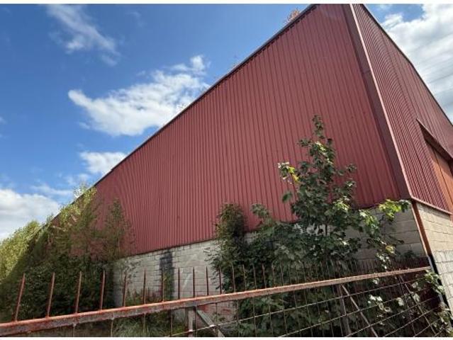 Nave industrial en Venta en Langreo, Asturias
