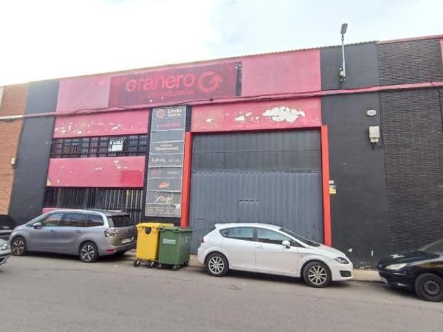 Nave industrial en venta en León, Santovenia de la Valdoncina