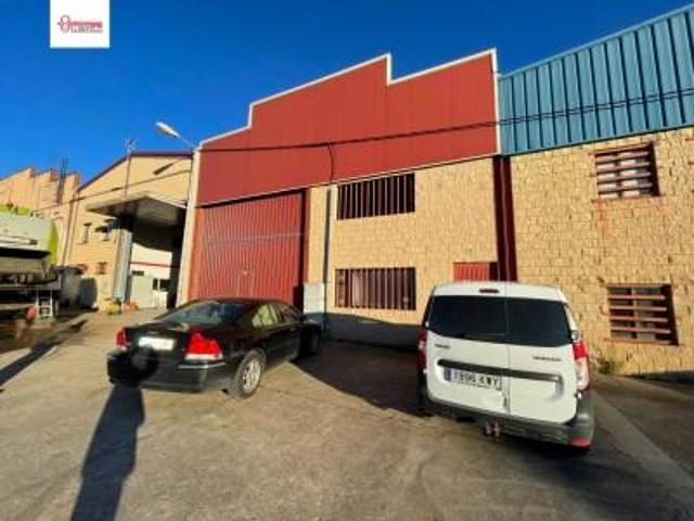 Nave industrial en venta en Madrigalejo del Monte, Villalmanzo