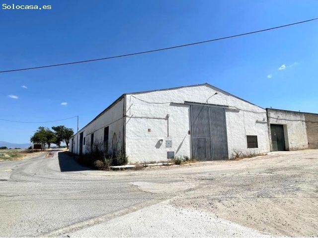 Nave industrial en Venta en Mengibar, Jaén