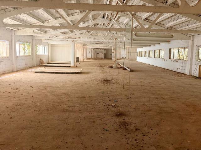 Nave industrial en venta en Salomó, de 1.237 m² por 195.000