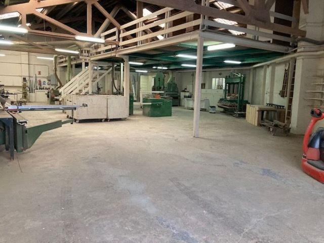 Nave industrial en venta en Sant Feliu de Guíxols, de 400 m² por 250.000