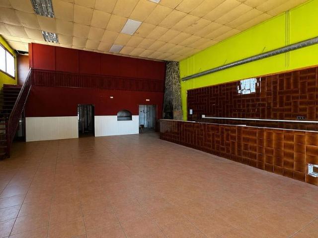 Nave industrial en venta en Santa Oliva, de 175 m² por 156.000