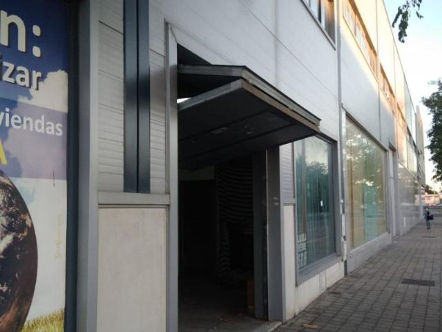 Nave industrial en venta en Sevilla, Polig. Industriales La Negrilla